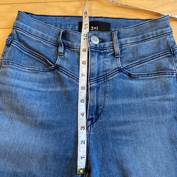 3x1 Light Wash High Rise Skinny - Picture 8 of 9
